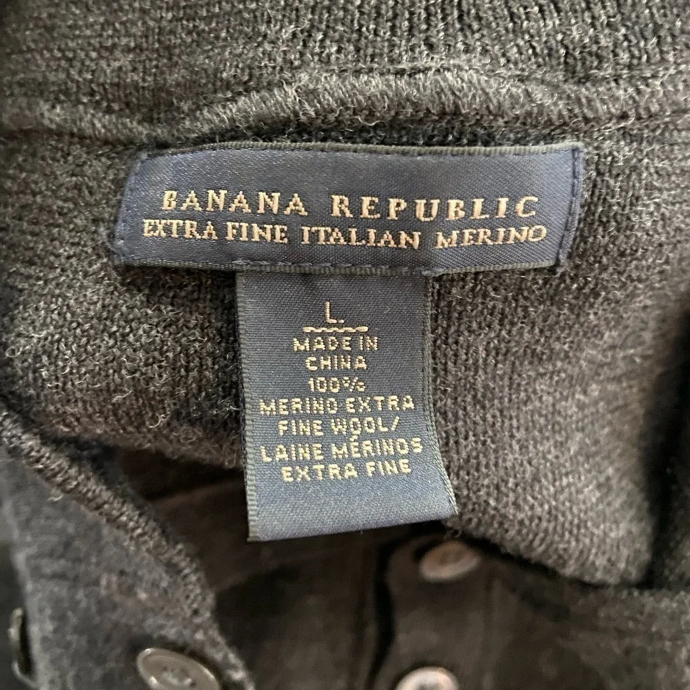 Banana Republic Extra Fine Italian Merino Wool Collared Sweater Elbow Patches
